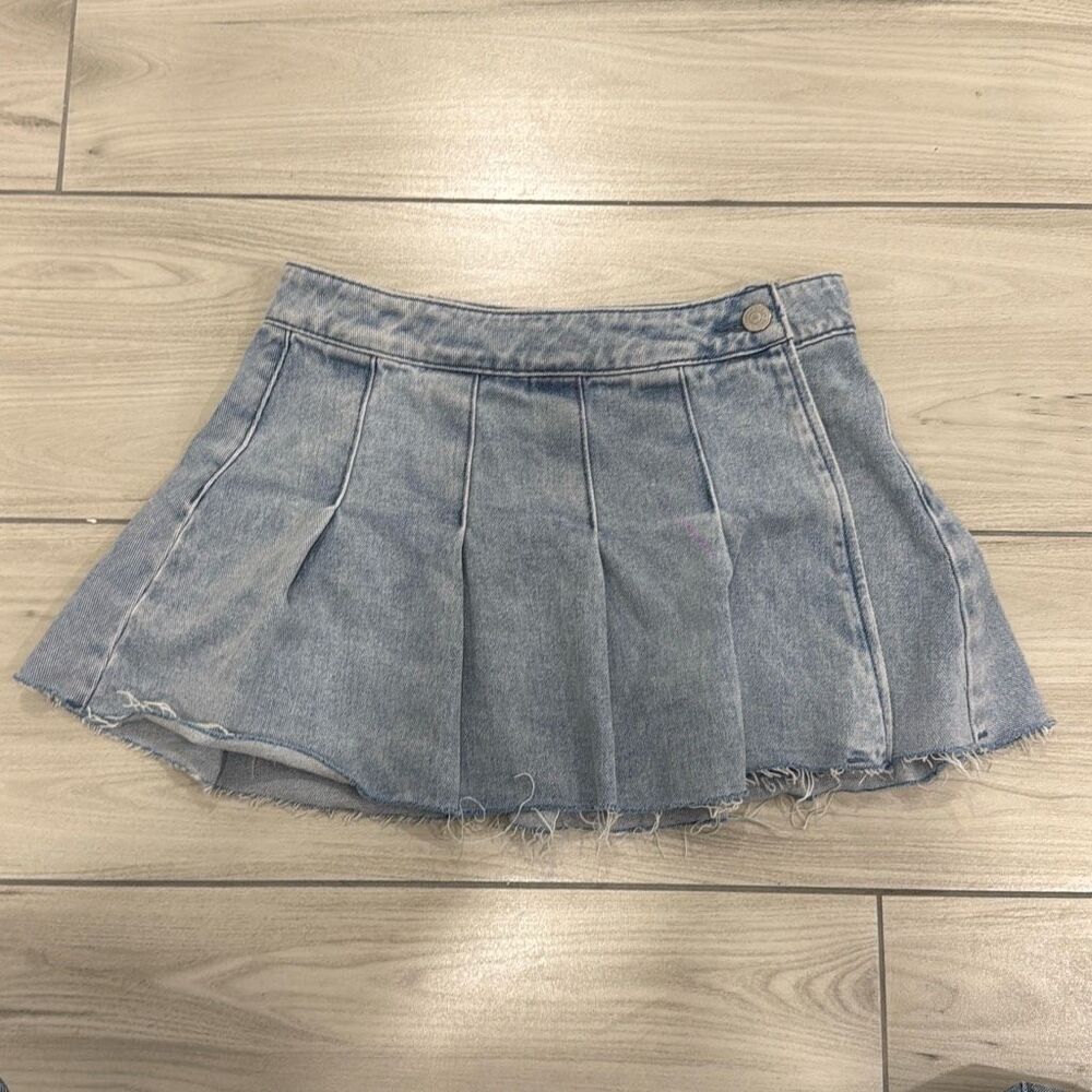 Pacsun is wrap denim skirt‎ size 24